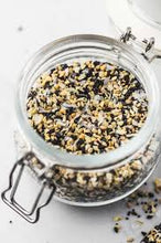 Load image into Gallery viewer, Springvale Hill Fish Herb Spice Mix
